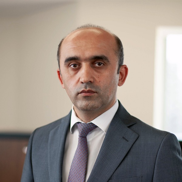 Roman Alpaşa oğlu Vəliyev
