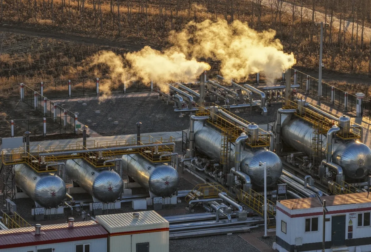 Venesuela neftinin satışından əldə olunan 500 milyon dollar Qətərdəki hesaba yerləşdirilib