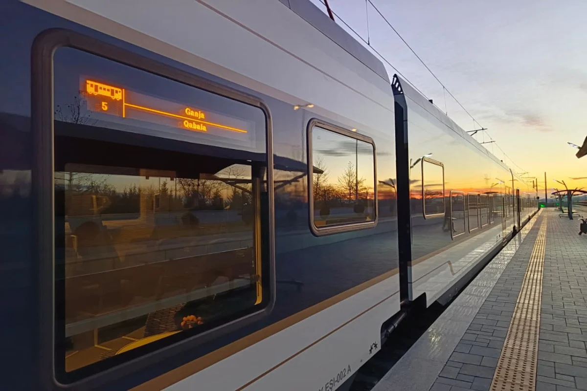 Bakıdan Qəbələyə və əks istiqamətə dəmir yolu ilə səfər etmək mümkün olub