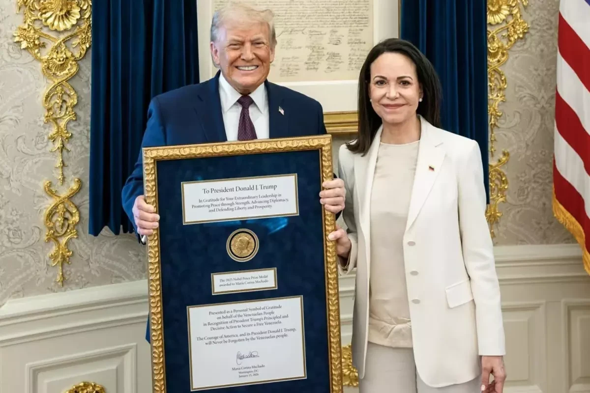 Tramp Maçadonun Nobel Sülh Mükafatını qəbul edib