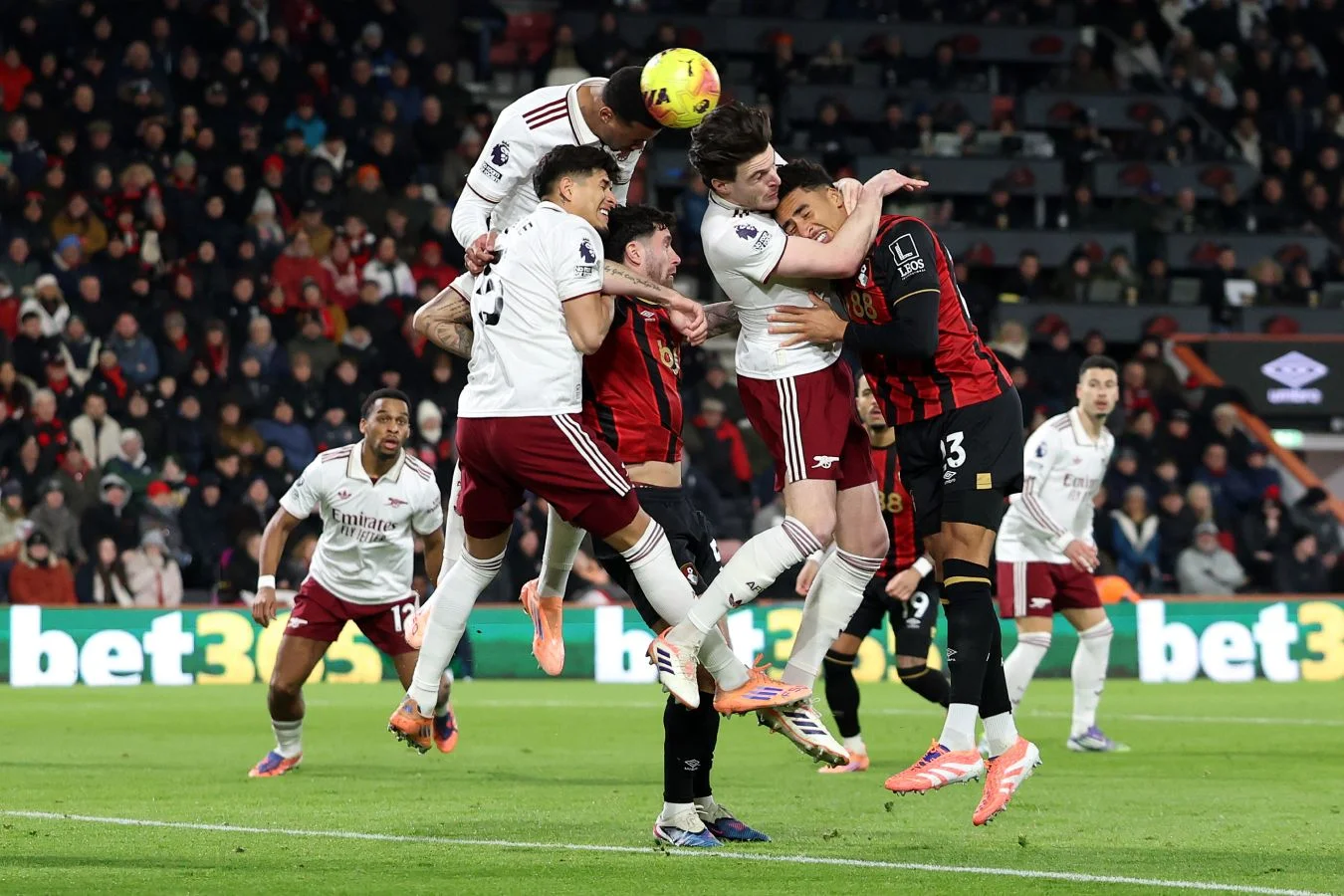 “Arsenal” səfərdə qələbə qazanıb