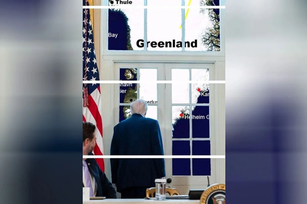 Ağ Ev Trampın arxa planda Qrenlandiyanın xəritəsi olan şəklini yaydı