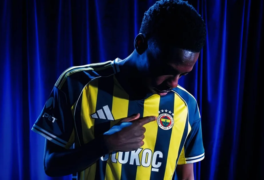 "Fənərbağça" yeni transferini açıqlayıb