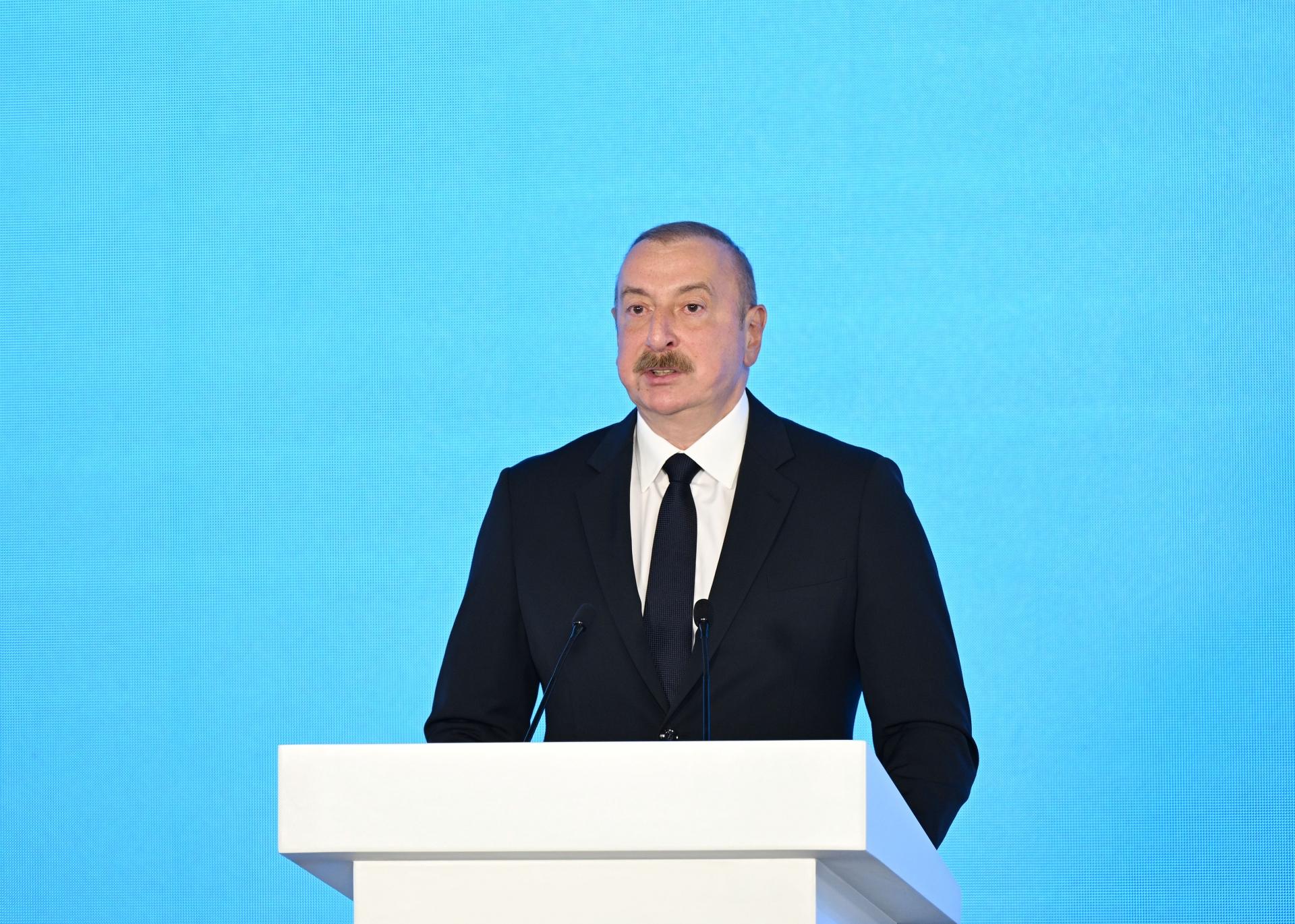Prezident 29-cu “Caspian Oil&Gas” və 12-ci “Caspian Power” sərgilərinin açılışında çıxış edib - YENİLƏNİB-4