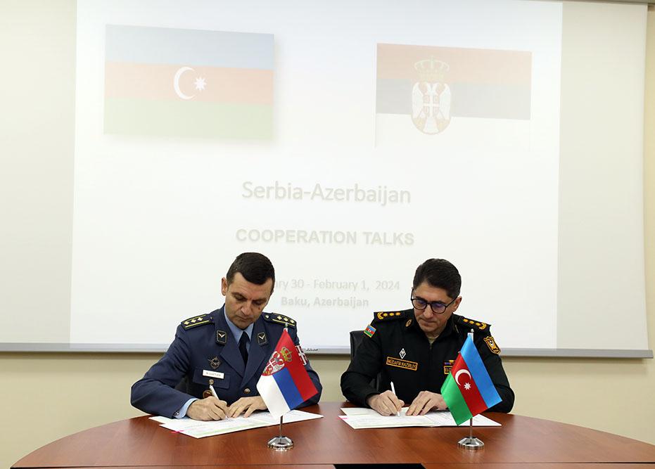 Azərbaycan və Serbiya müdafiə nazirlikləri hərbi əməkdaşlıq planı imzalayıb