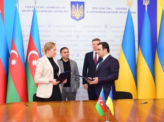 Azərbaycan və Ukrayna diasporları arasında əməkdaşlıq memorandumu imzalanıb