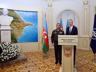 Zakir Həsənov NATO-nun Baş katibi ilə görüşüb