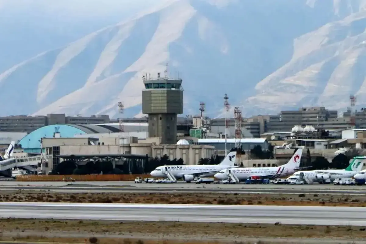 İran bütün daxili və beynəlxalq uçuşların dayandırıldığını açıqlayıb