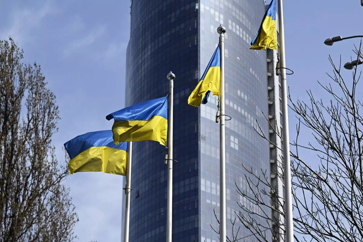 Latviya: “Ukrayna öz ərazisinin bir hissəsindən imtina etməli olacaq”