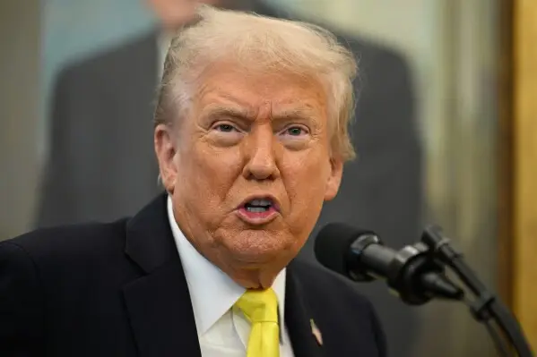 Tramp Ukrayna üçün “qələbə fondu” yaratmaq istəyir