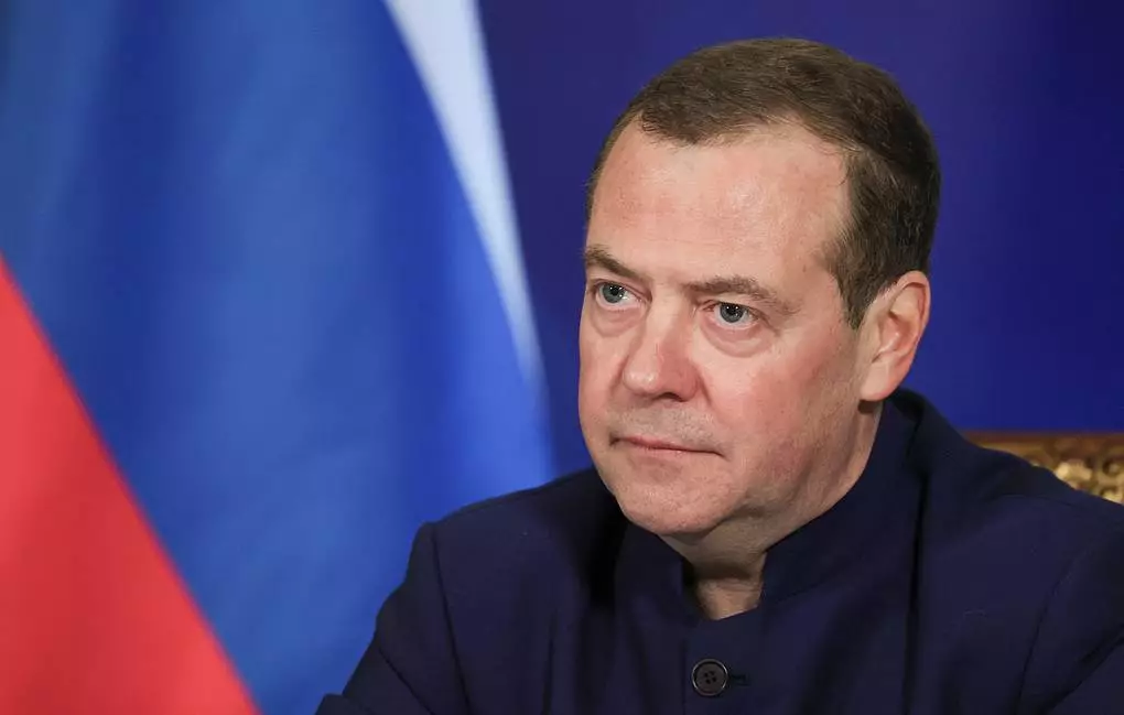 "Qərb Ukrayna münaqişəsinin bitməsində maraqlı deyil" - Medvedev