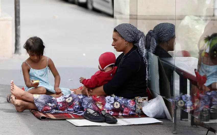 Küçələrdə dilənçilik edən 342 uşaq aşkarlanıb, 345 valideyn cəzalandırılıb