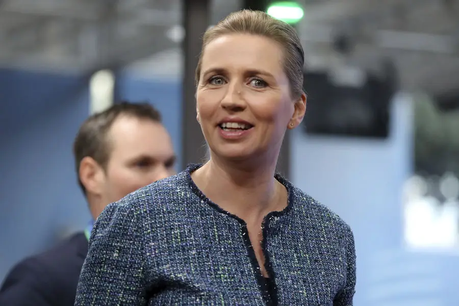 Danimarkanın baş naziri: “Trampa boyun əyməyəcəyik”