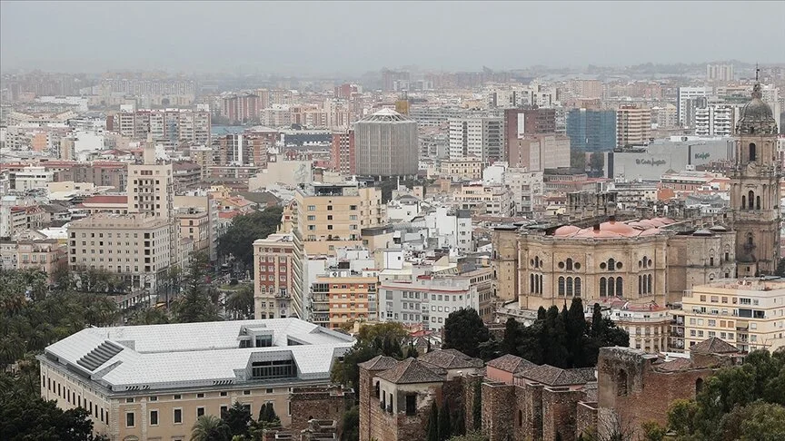 İspaniyada "Qızıl Viza" tətbiqi ilə xaricilər son 10 ildə 5 min 419 mülk alıb