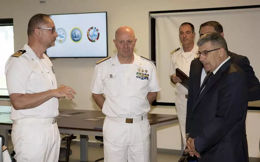 HDQ komandanı İtaliyanın Hərbi Dəniz Donanmasını ziyarət edib