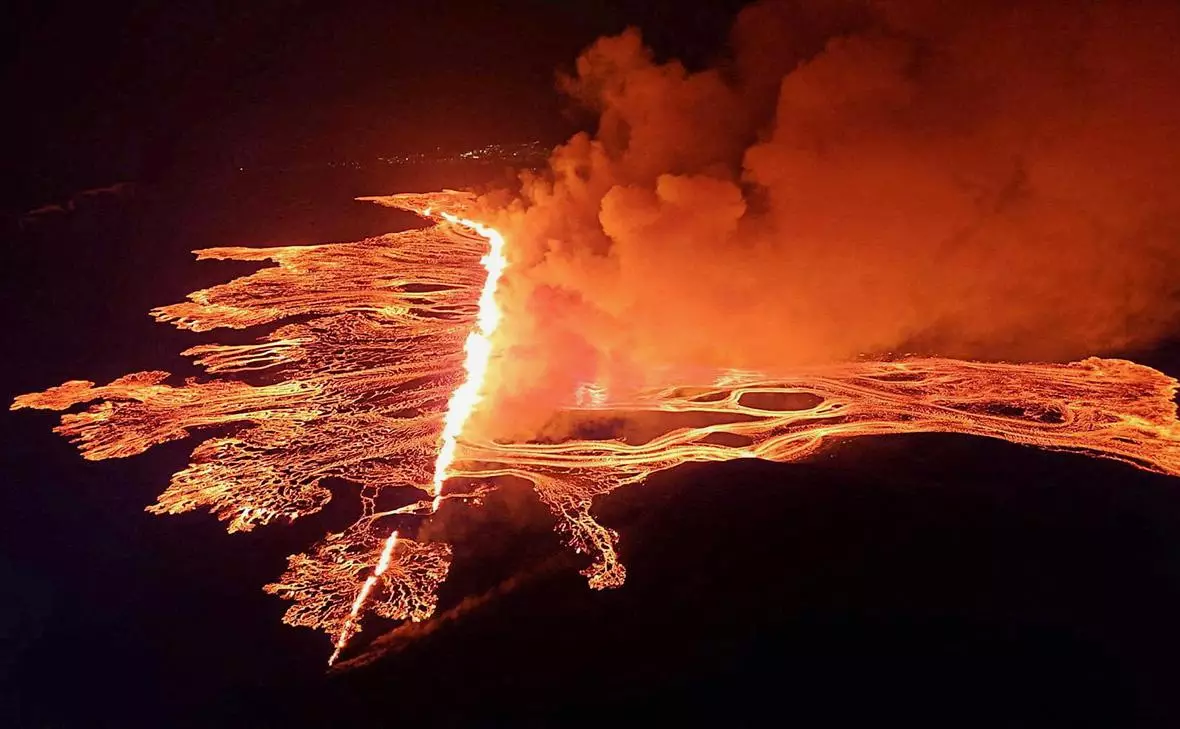 İslandiyada vulkan püskürməsi davam edir