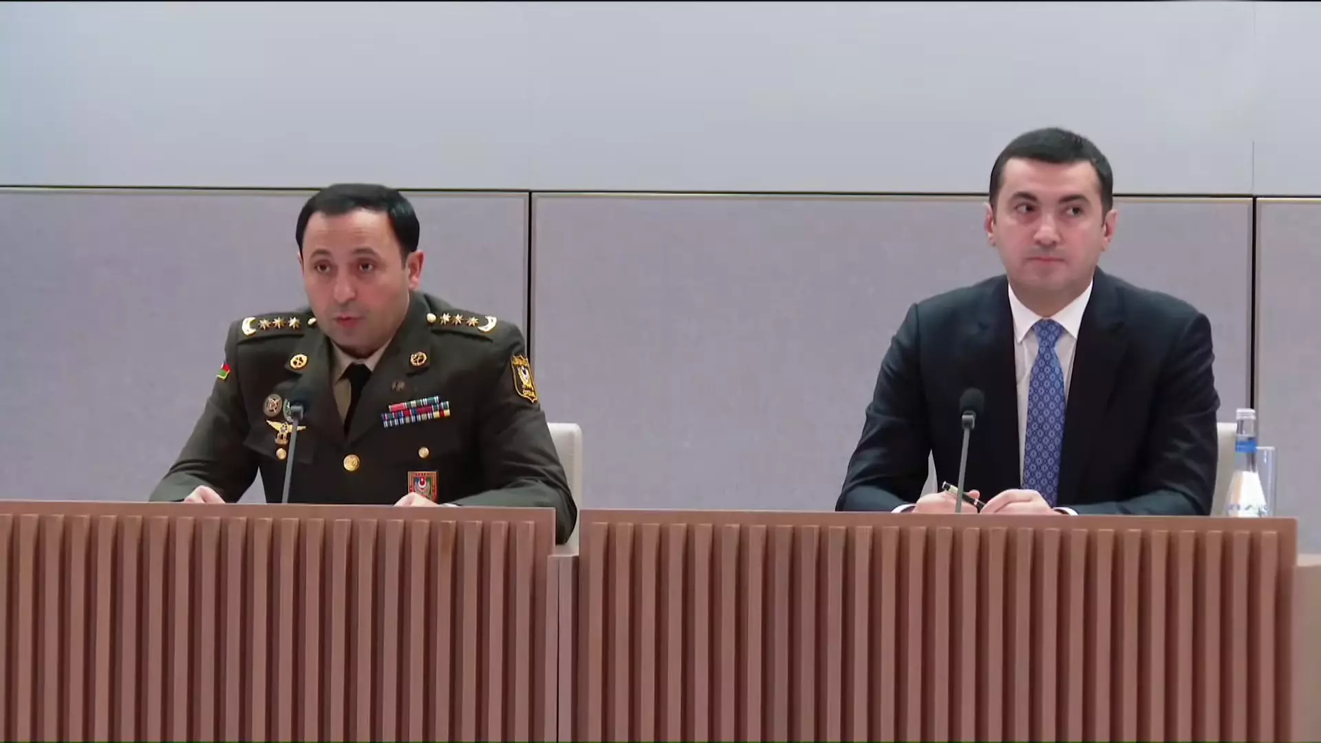 Azərbaycan XİN və Müdafiə Nazirliyi diplomatlar üçün brifinq keçirir