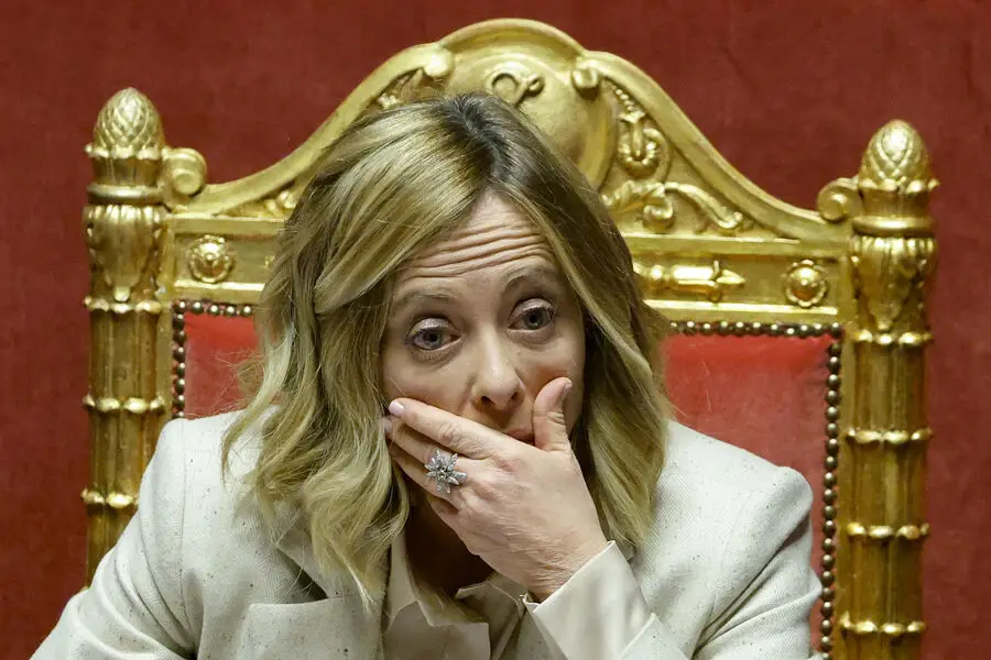 İtaliyanın baş naziri Trampın Rusiyaya qarşı təhdidlərini şərh edib