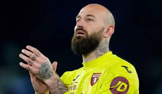 "Çelsi" bu qapıçı ilə maraqlanır