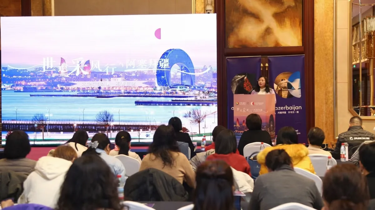 Çində Azərbaycanın turizm potensialı geniş şəkildə təqdim olunub