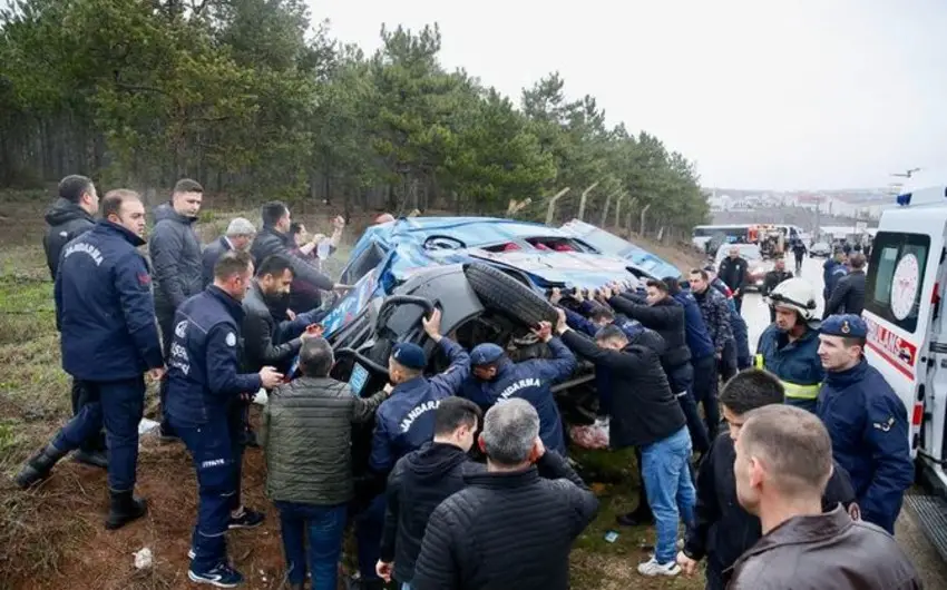 Türkiyədə yol qəzası olub