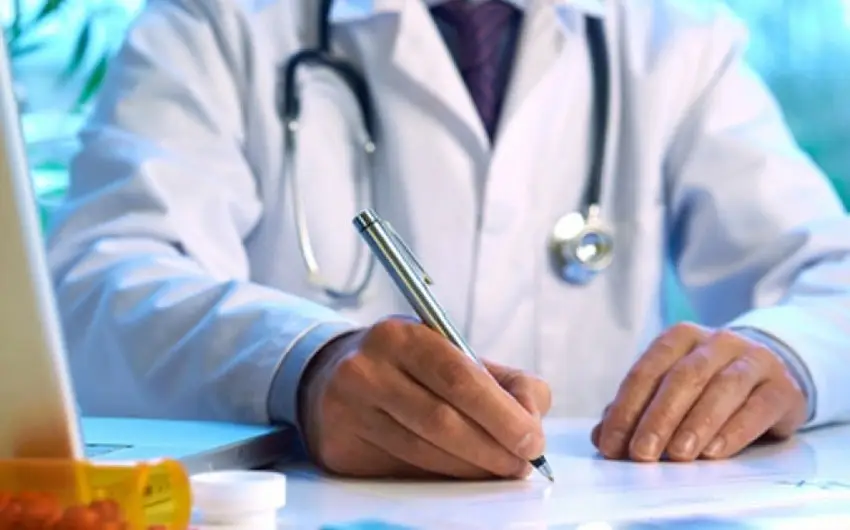Sertifikasiyadan keçməyən tibb mütəxəssislərinin 6 ay müddətində iş yeri və maaşı saxlanılacaq