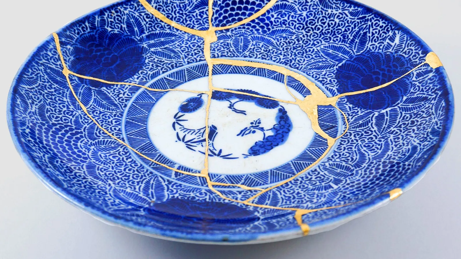 Bizə sağalmağa kömək edən Yapon sənətkarlığı