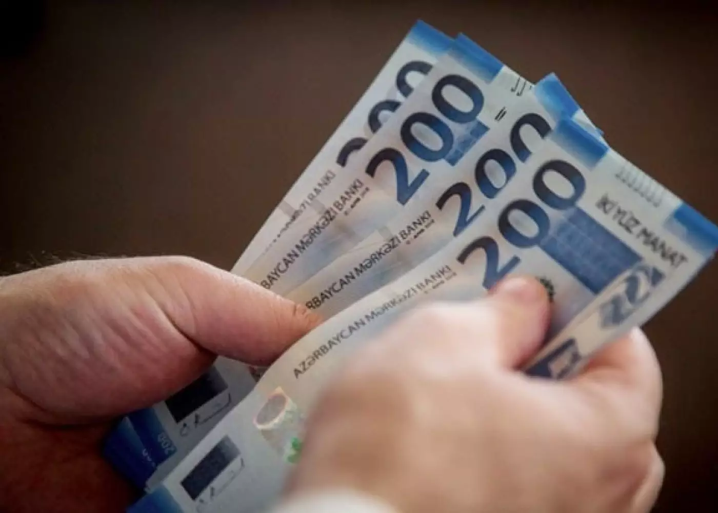 Bakıda şirkətə qarşı 17 min manatlıq dələduzluq olub