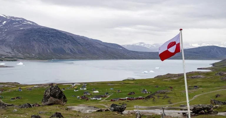 "Danimarka tələb edərsə, Avropa ölkələri Qrenlandiyaya qoşun yerləşdirməyi nəzərdən keçirməlidirlər"