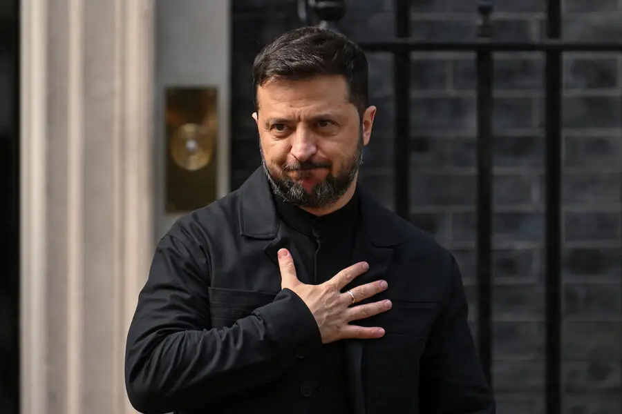 Zelenski Trampın Ukraynadakı münaqişəni həll edəcəyinə əmindir