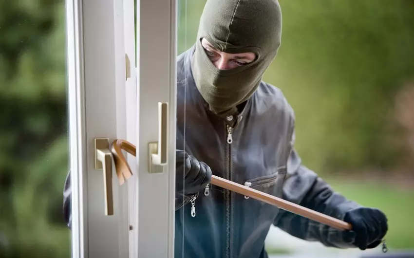 Oğurluqda şübhəli bilinən şəxs saxlanılıb