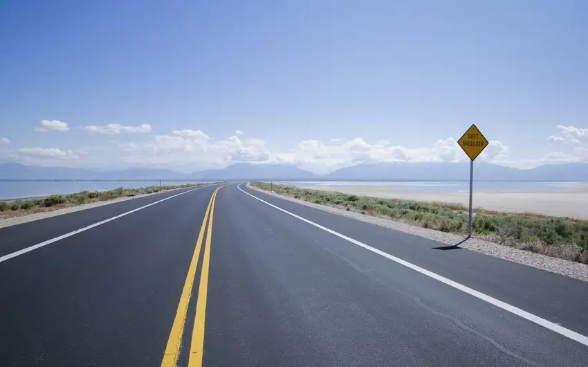 Şəmkirdə yolların əsaslı təmirinə iki milyon manat ayrılıb - SƏRƏNCAM