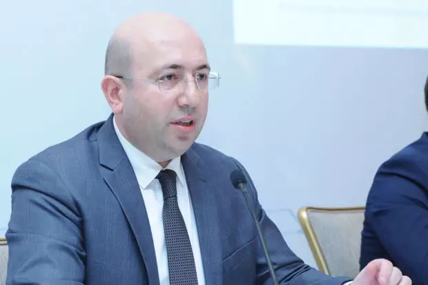 Anar Quliyev: "Bakıdan Xırdalana metro xəttinin inşası nəzərdə tutulmur"