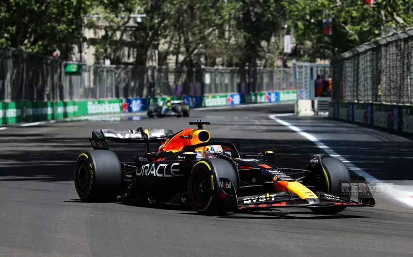 "Formula 1": Bakıda əsas sprint yarışı başlayıb