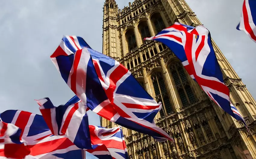 Böyük Britaniyada parlament seçkiləri keçirilir