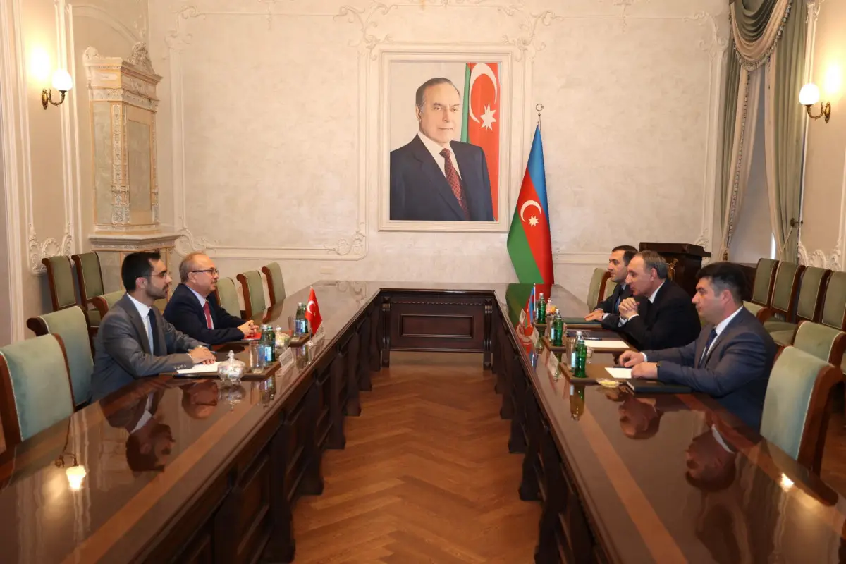 Baş prokuror Türkiyə səfiri ilə görüşüb