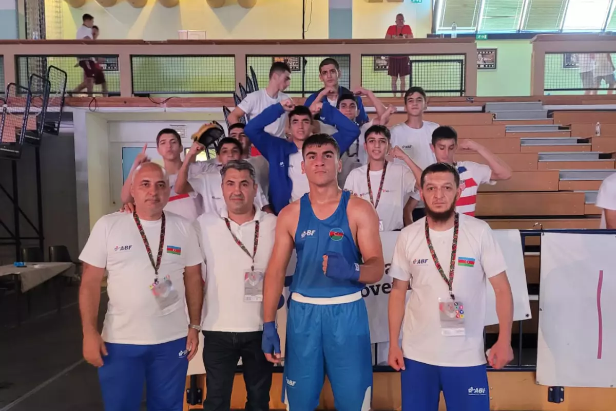 Azərbaycan boksçusu Avropa birinciliyində ermənini nokaut edib