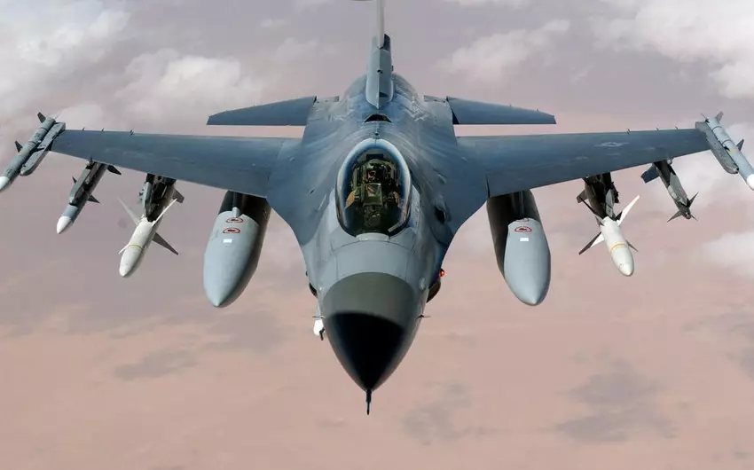 Ukrayna bu il Niderlanddan “F-16” qırıcıları alacaq