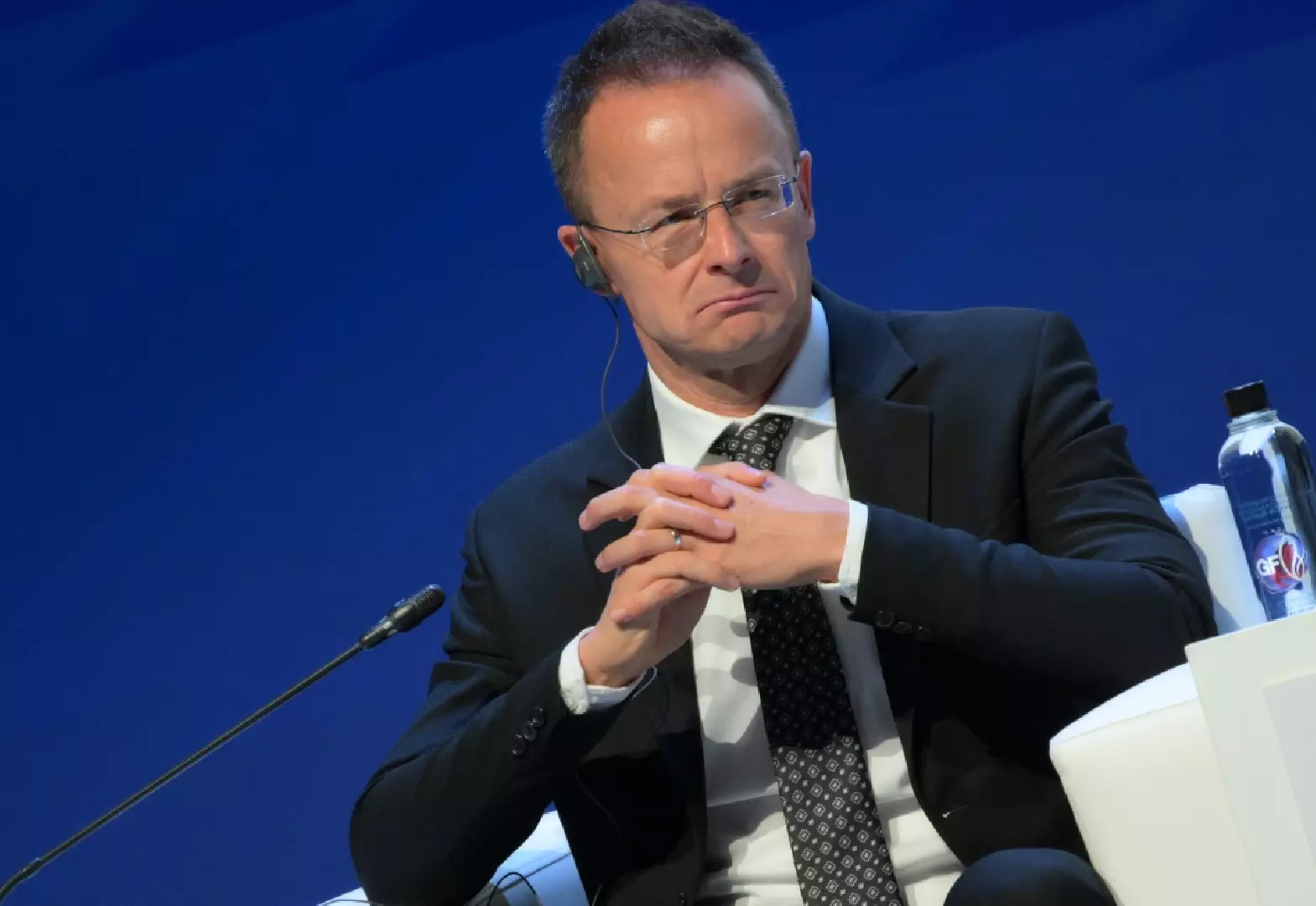 Macarıstan XİN ABŞ-ni seçkilərə müdaxilədə ittiham edib