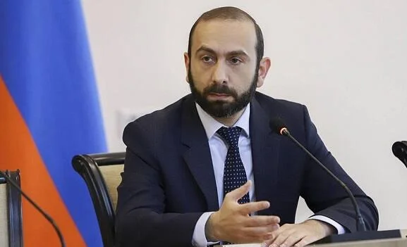 Mirzoyan Brüsselə gedir
