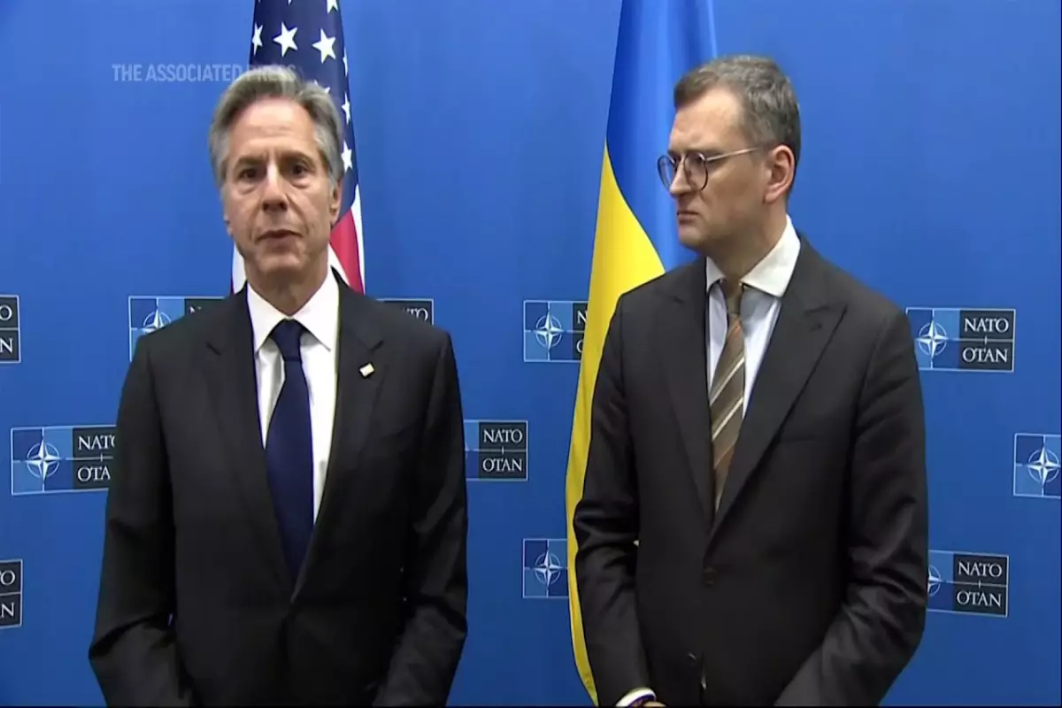 KİV: Blinken Kulebanı Ukraynanın NATO-ya üzvlüyü barədə danışarkən aldadıb