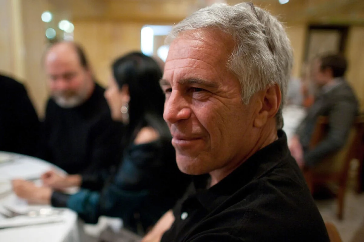 "Epşteynin sənədləri" onun Putinə olan "qarşılıqsız sevgisini" ortaya qoyur - KİV