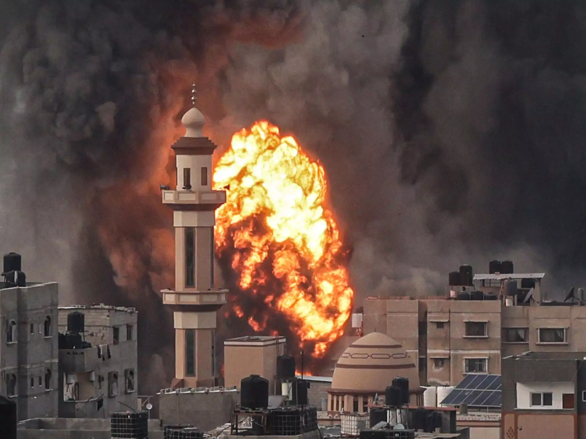 Qəzza zolağında bir gündə onlarla radikal məhv edilib