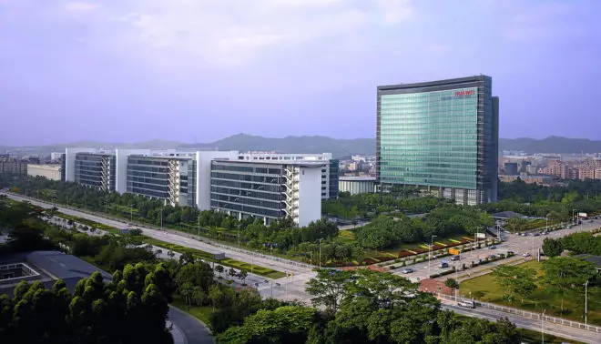 "Huawei"-ə məhsul ixrac edən şirkət cərimələnib