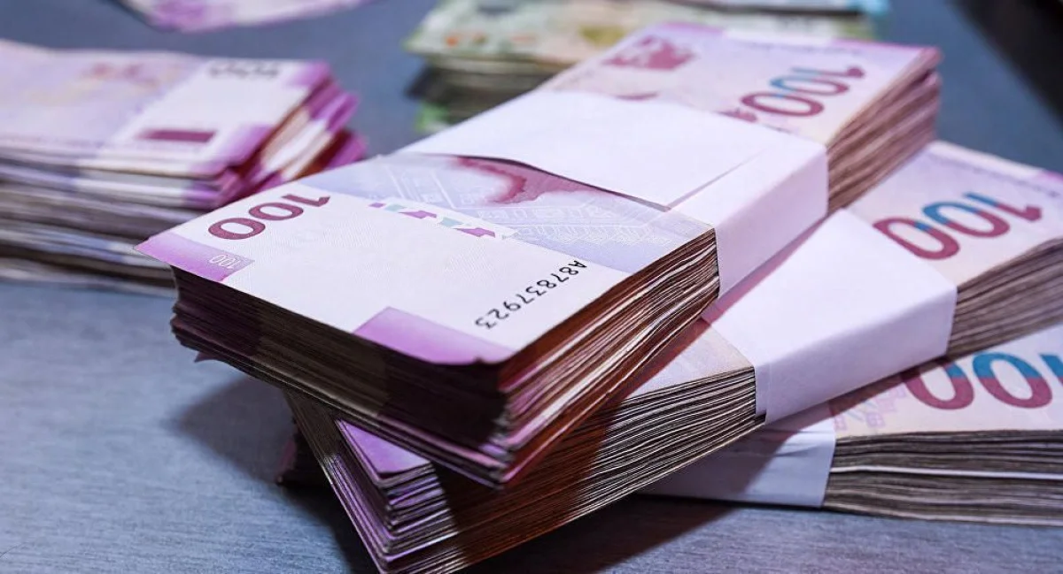 Azerbaijan expects dollar rate to remain at 1.70 manat in 2027