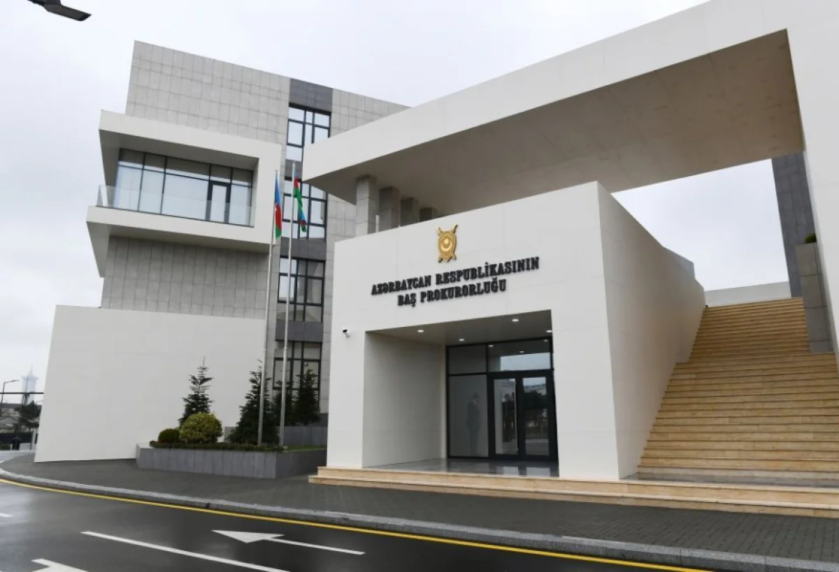 Beynəlxalq axtarışda olan daha iki nəfər Azərbaycana ekstradisiya edilib