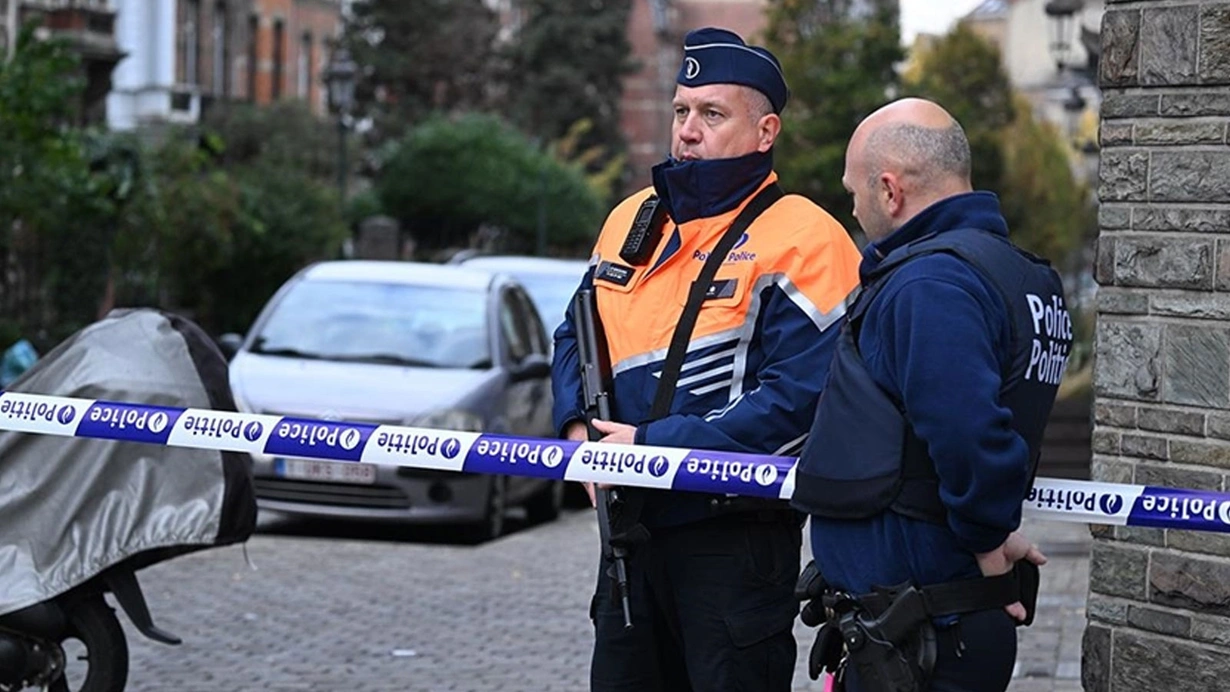 Belçikada  27 məktəb fəaliyyətini dayandırıb