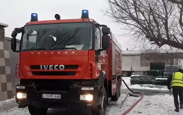 Sexdə yanğın baş verib