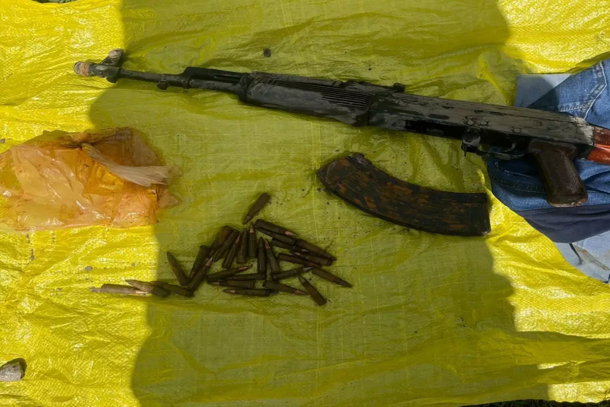 İsmayıllıda çay kənarında “Kalaşnikov” aşkarlanıb