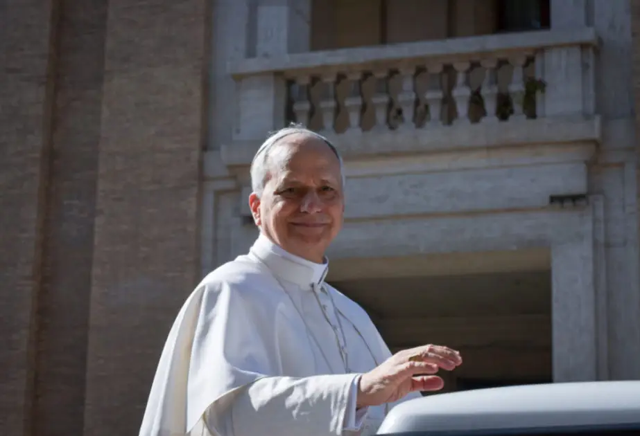 Papa Leo ilə Fələstin Prezidenti arasında telefon danışığı olub